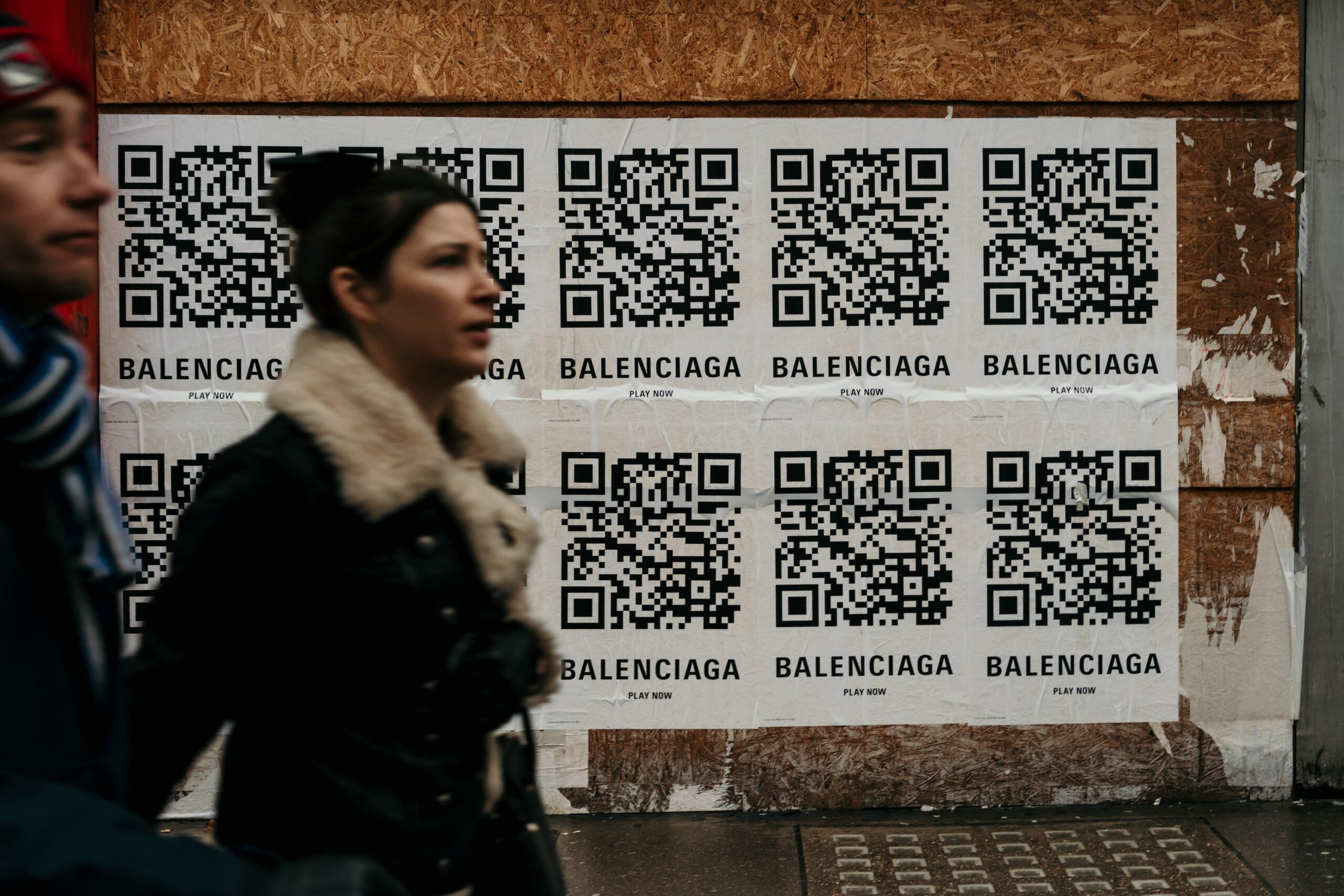 QR Codes in clothing stores